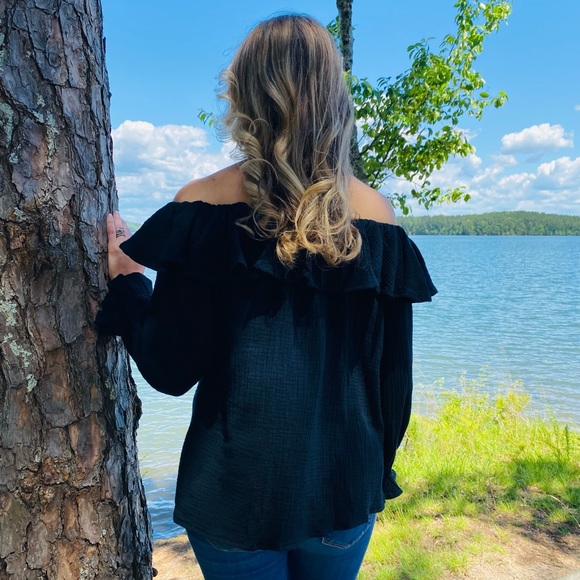 Black Ruffle Top - Picture 5 of 6